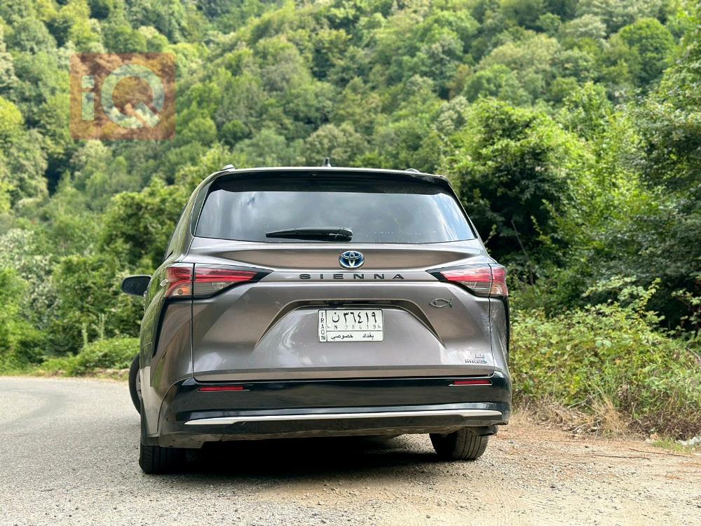 Toyota Sienna